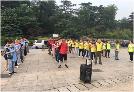 【2018年5月刊第八期】情獻大(dà)衆,志(zhì)淩雲端 【2018年5月刊第八期】情獻大(dà)衆,志(zhì)淩雲端