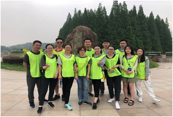 【2018年5月刊第八期】情獻大(dà)衆,志(zhì)淩雲端 【2018年5月刊第八期】情獻大(dà)衆,志(zhì)淩雲端